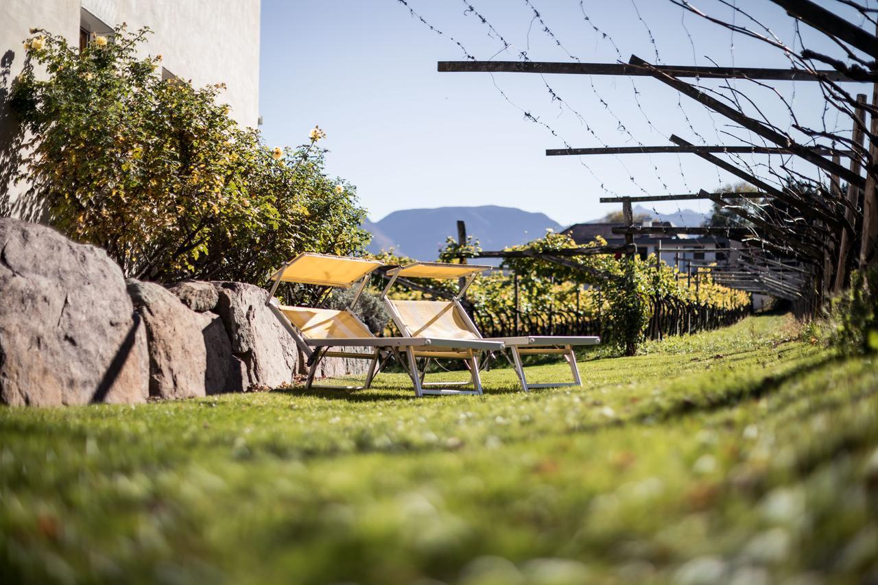 Weingut Dona Villa Appiano Sulla Strada Del Vino Exterior photo