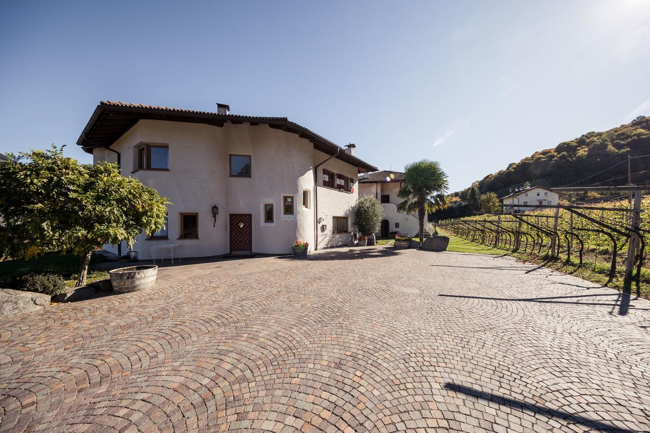 Weingut Dona Villa Appiano Sulla Strada Del Vino Exterior photo
